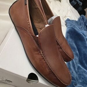 Mens dress shoes